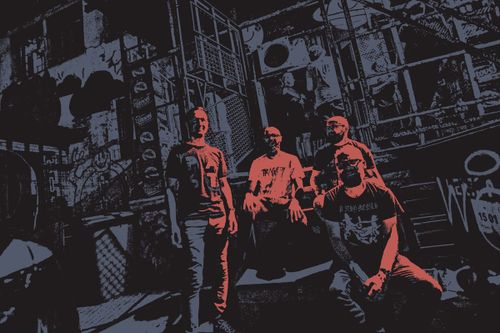 Wieże Fabryk / Faraway / Syfon